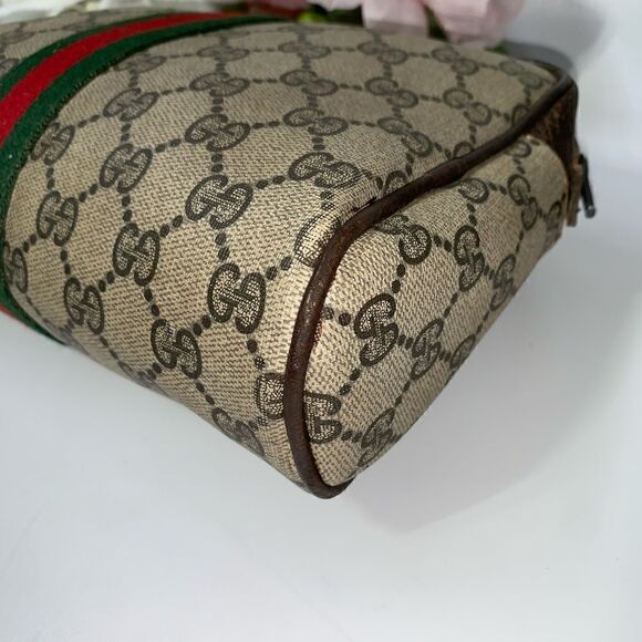 Authentic GUCCI Toiletry Clutch Bag - Picture 12 of 14